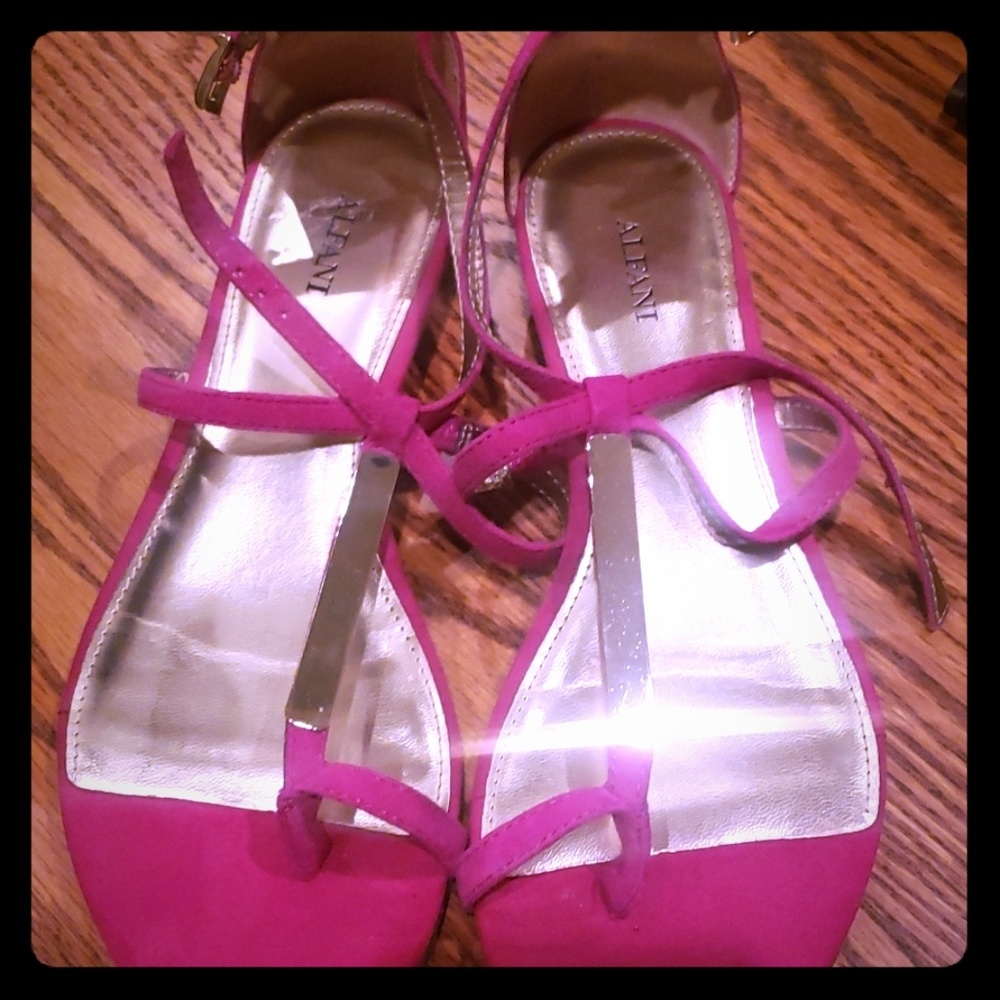 Hot pink flat sandle